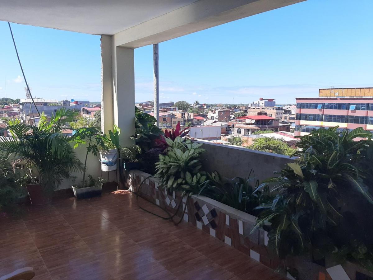 Hotel Hospedaje El Emperador Pucallpa Esterno foto