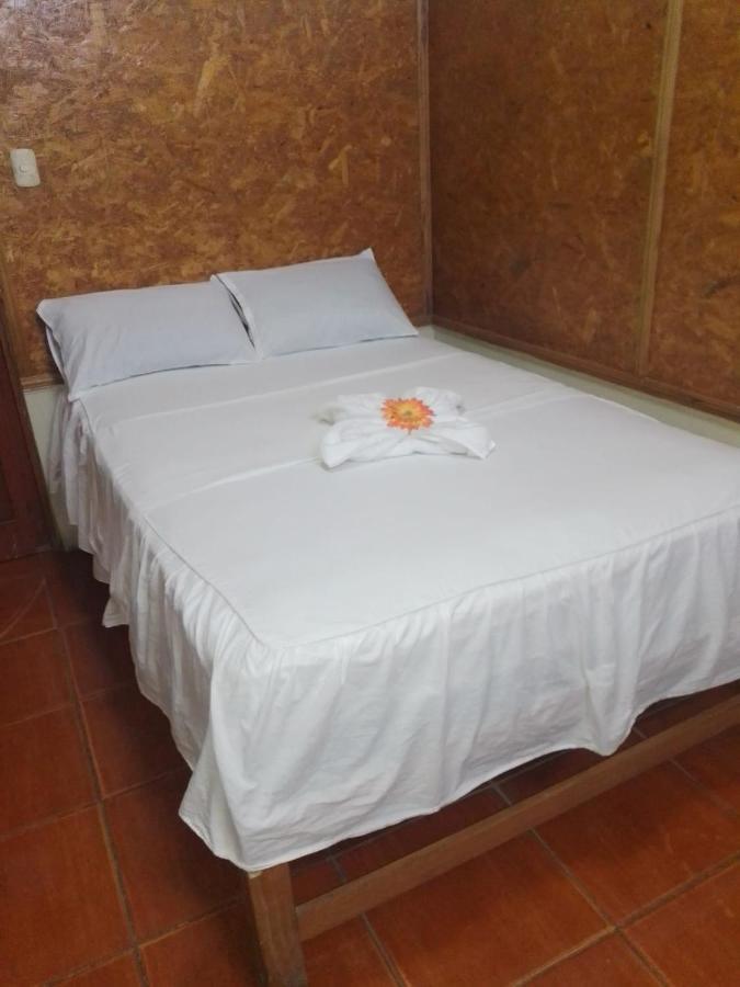 Hotel Hospedaje El Emperador Pucallpa Esterno foto