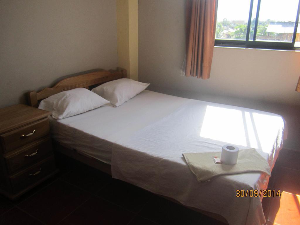 Hotel Hospedaje El Emperador Pucallpa Camera foto
