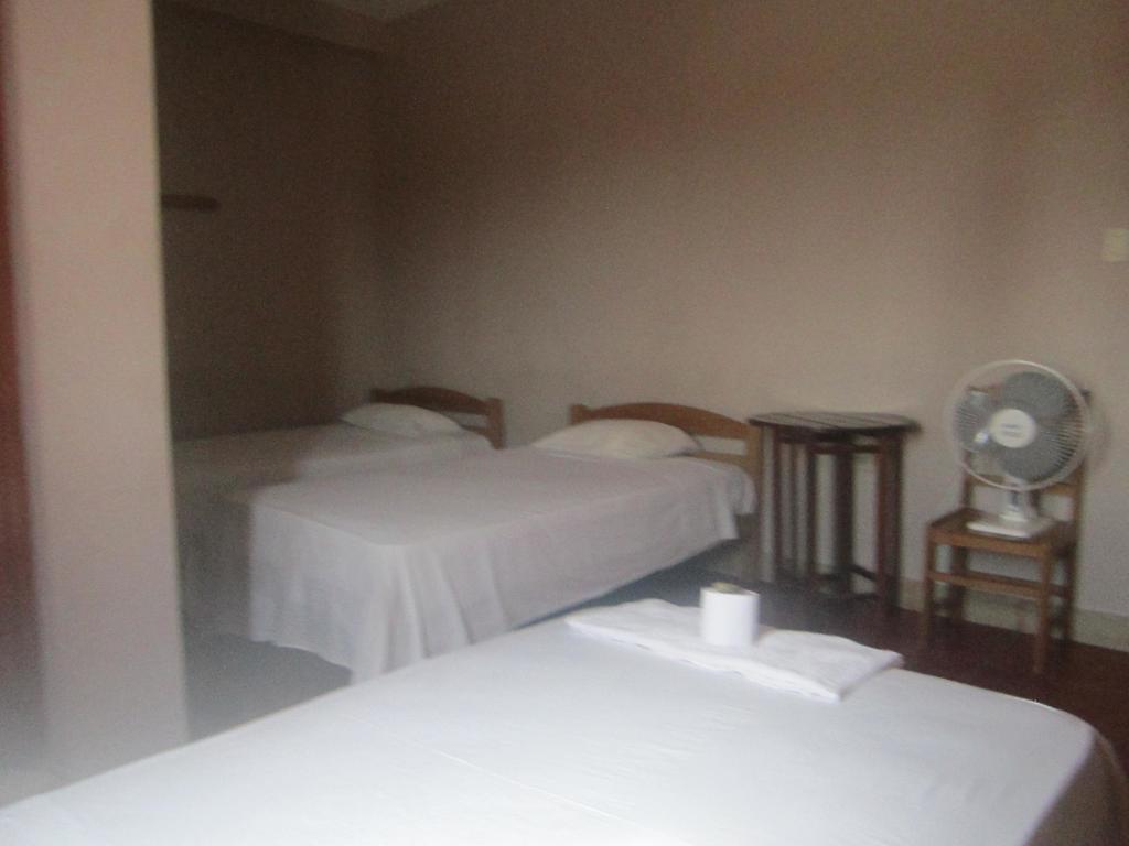 Hotel Hospedaje El Emperador Pucallpa Esterno foto