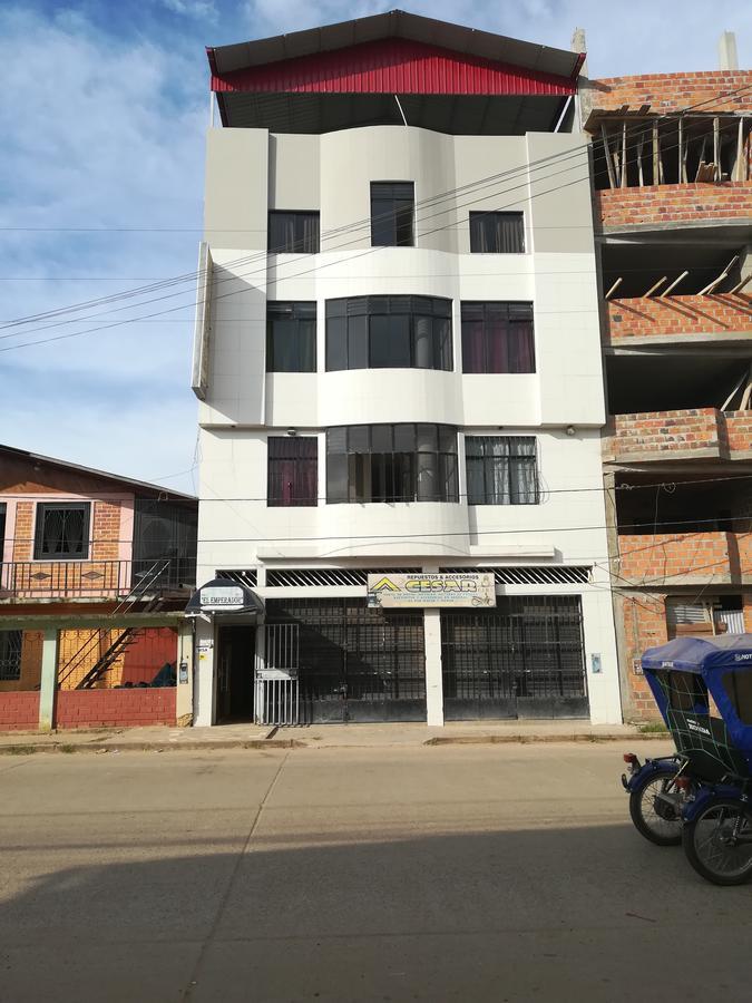 Hotel Hospedaje El Emperador Pucallpa Esterno foto